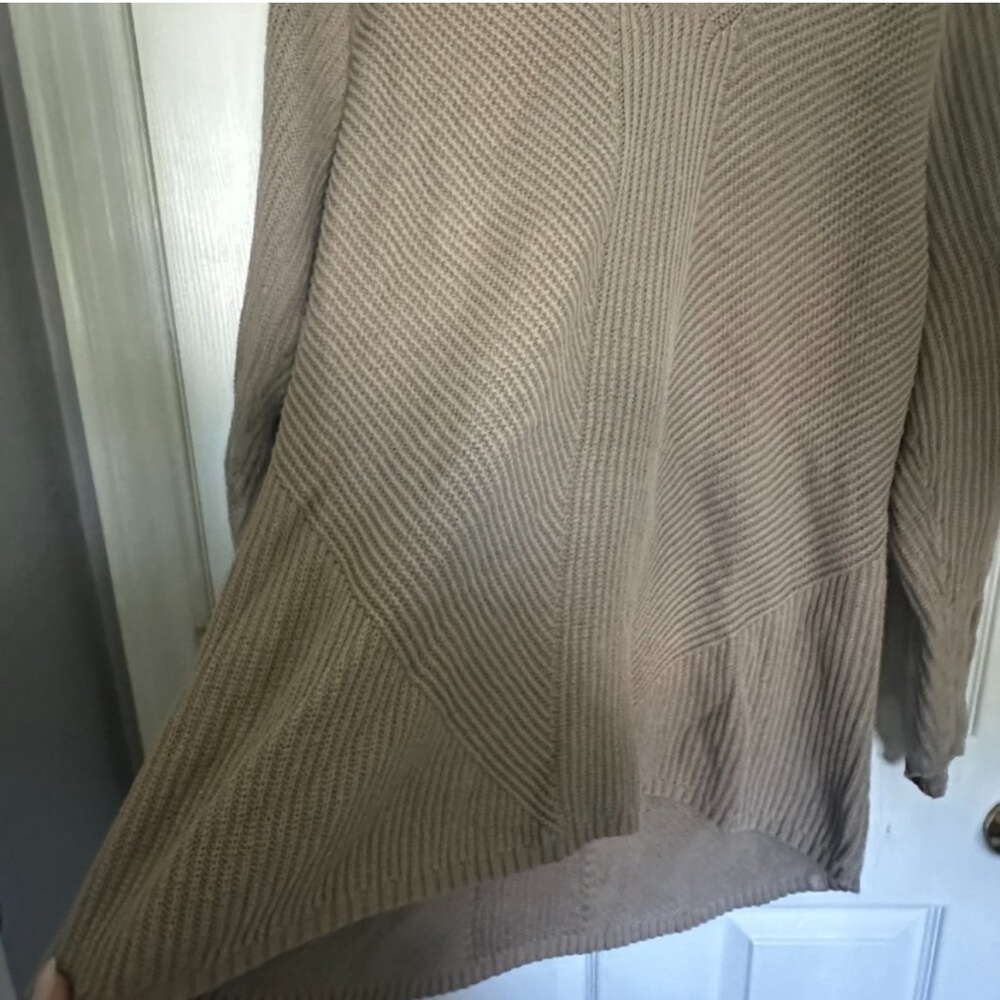 Lululemon Knit Sweater💛 - Picture 6 of 7